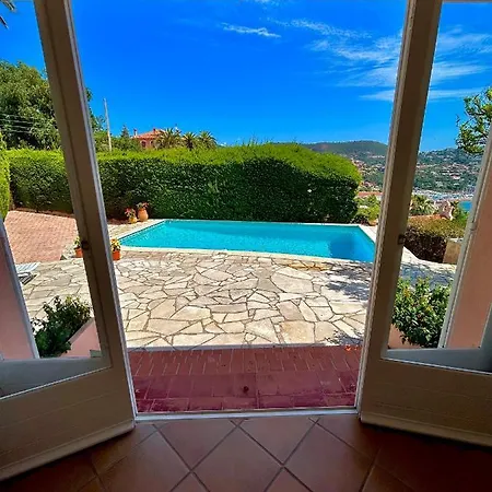 Havre De Paix Vue & Piscine Privee 빌라 *
